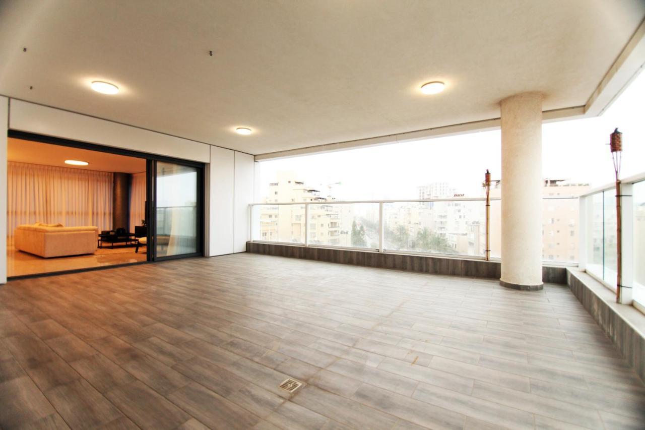 Mini Penthouse Near The Beach Netánja Kültér fotó